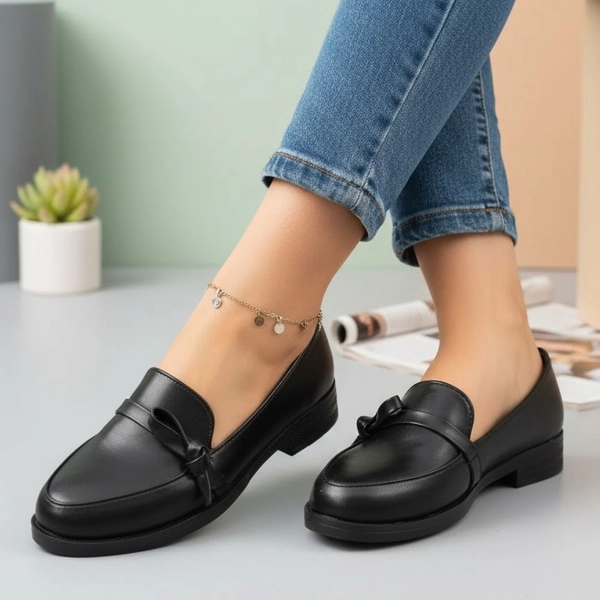 کالج راحتی زنانه چرمی میناز شاهین